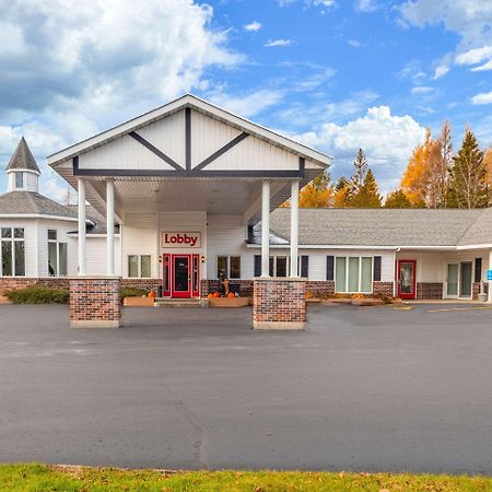 Econo Lodge Lakeshore Manistique Exteriér fotografie